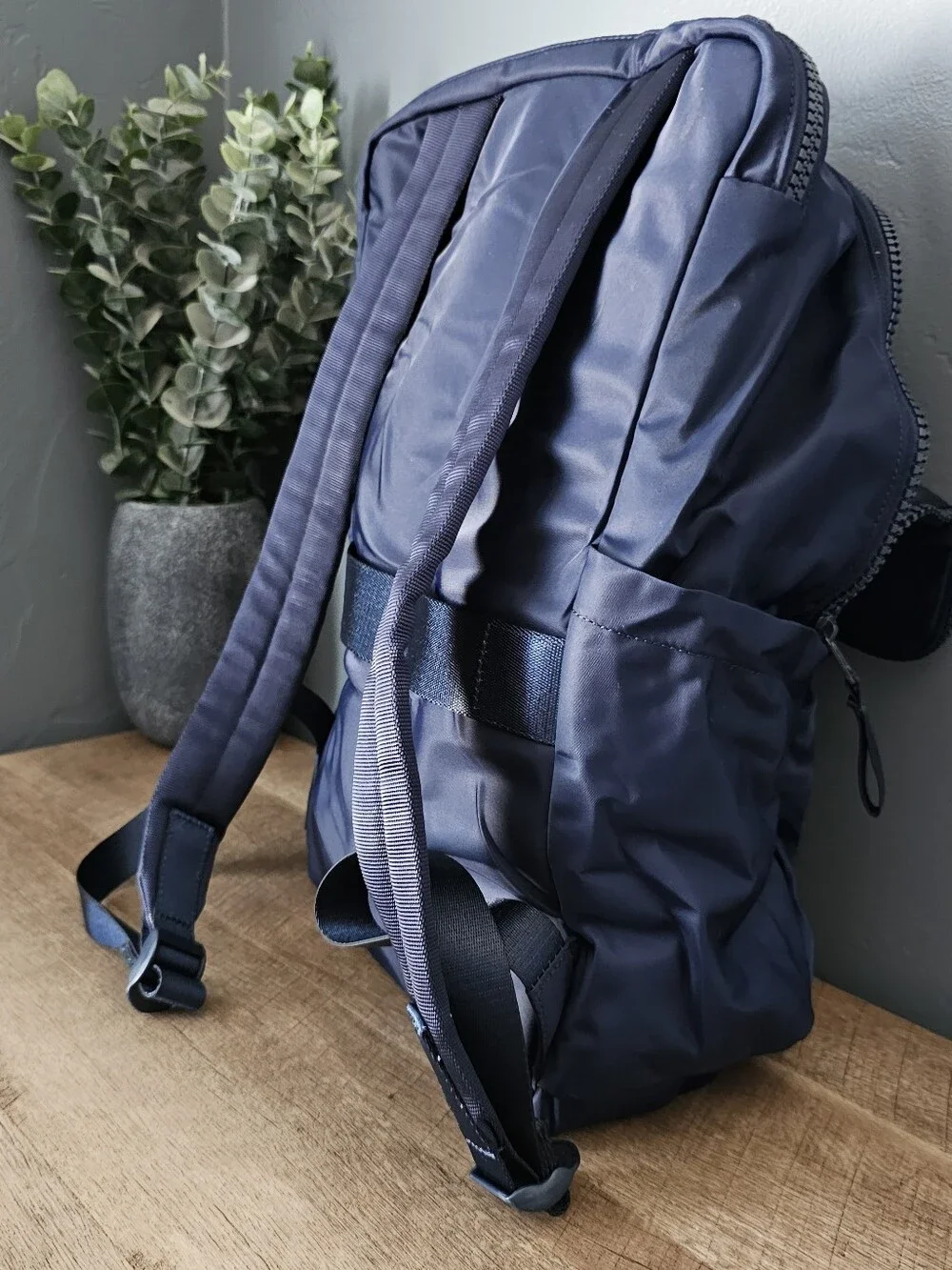 lululemon athletica blue excellent